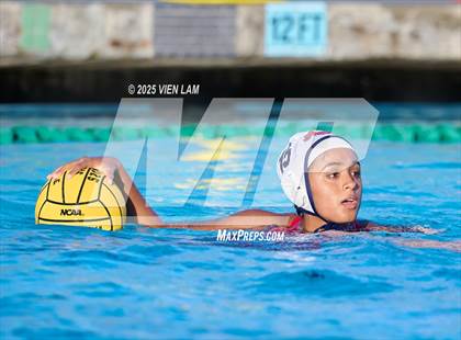 Thumbnail 1 in American @ Foothill photogallery.