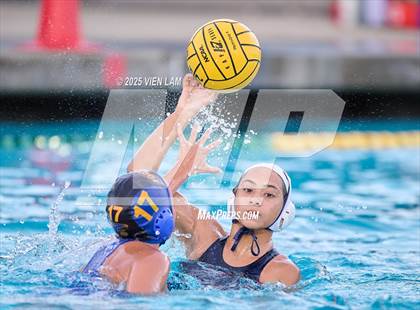 Thumbnail 1 in American @ Foothill photogallery.