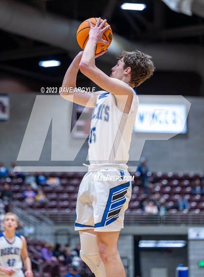 Thumbnail 3 in Rich vs. Panguitch (UHSAA 1A Quarterfinal) photogallery.