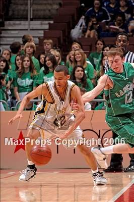 Thumbnail 1 in Ventura vs Thousand Oaks (SS DIA Final) photogallery.