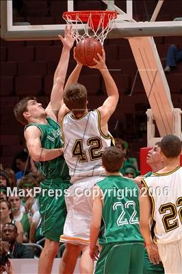Thumbnail 2 in Ventura vs Thousand Oaks (SS DIA Final) photogallery.