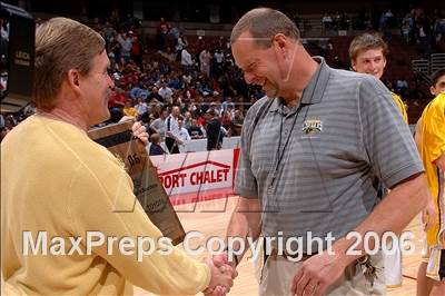 Thumbnail 2 in Ventura vs Thousand Oaks (SS DIA Final) photogallery.