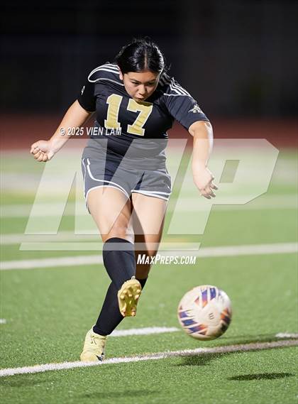 Thumbnail 2 in Vallejo @ American Canyon photogallery.