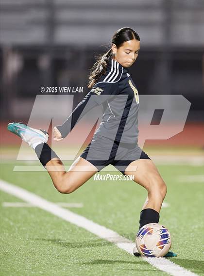 Thumbnail 2 in Vallejo @ American Canyon photogallery.