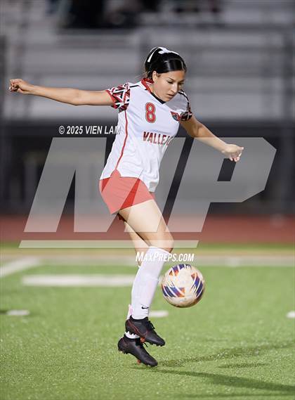 Thumbnail 2 in Vallejo @ American Canyon photogallery.