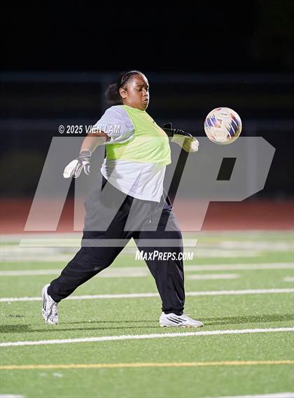 Thumbnail 1 in Vallejo @ American Canyon photogallery.