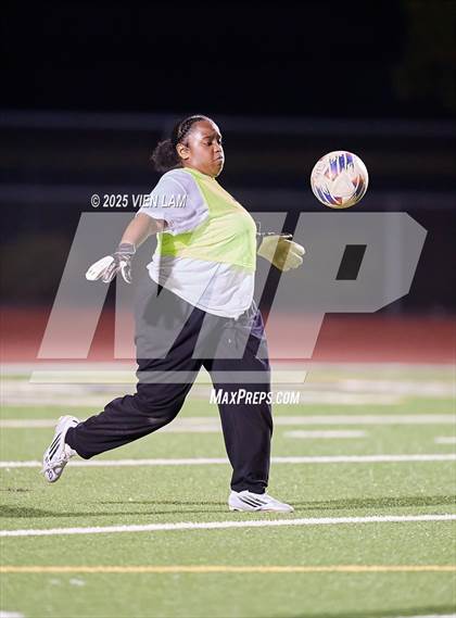 Thumbnail 1 in Vallejo @ American Canyon photogallery.