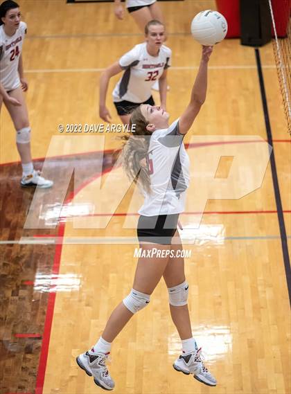 Thumbnail 2 in Maple Mountain vs. Mountain Ridge (Rocky Mountain Champions Classic) photogallery.