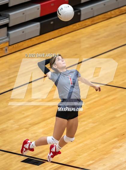 Thumbnail 3 in Maple Mountain vs. Mountain Ridge (Rocky Mountain Champions Classic) photogallery.