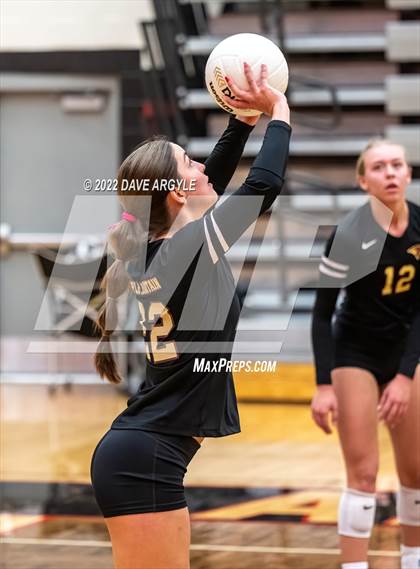Thumbnail 1 in Maple Mountain vs. Mountain Ridge (Rocky Mountain Champions Classic) photogallery.