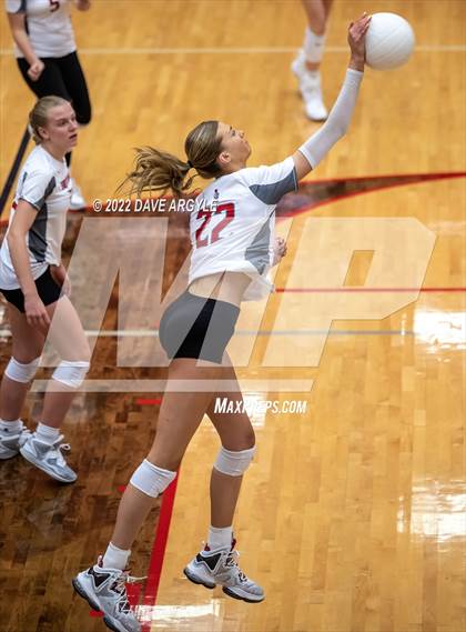 Thumbnail 1 in Maple Mountain vs. Mountain Ridge (Rocky Mountain Champions Classic) photogallery.