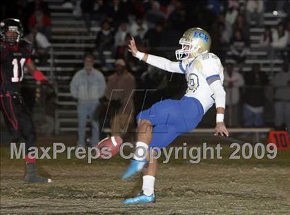 Thumbnail 1 in Arleta vs. El Camino Real (CIF LA City Section Playoffs) photogallery.