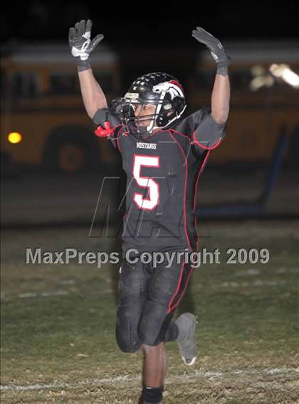 Thumbnail 3 in Arleta vs. El Camino Real (CIF LA City Section Playoffs) photogallery.
