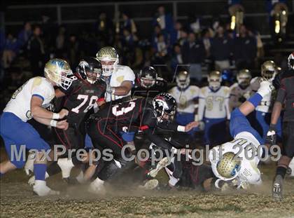 Thumbnail 2 in Arleta vs. El Camino Real (CIF LA City Section Playoffs) photogallery.