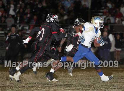 Thumbnail 2 in Arleta vs. El Camino Real (CIF LA City Section Playoffs) photogallery.