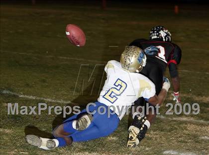 Thumbnail 3 in Arleta vs. El Camino Real (CIF LA City Section Playoffs) photogallery.