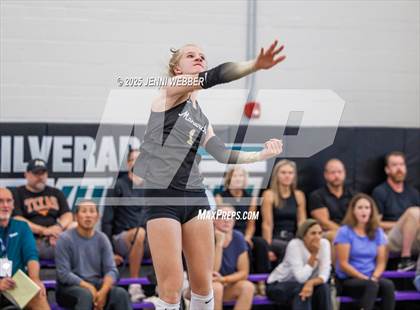 Thumbnail 2 in Redondo Union vs. Archbishop Mitty (Durango Fall Classic) photogallery.