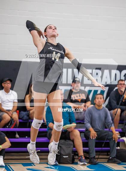 Thumbnail 3 in Redondo Union vs. Archbishop Mitty (Durango Fall Classic) photogallery.