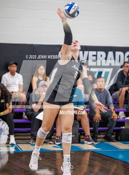 Thumbnail 2 in Redondo Union vs. Archbishop Mitty (Durango Fall Classic) photogallery.
