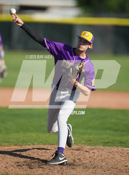 Thumbnail 2 in Escalon @ Hughson photogallery.