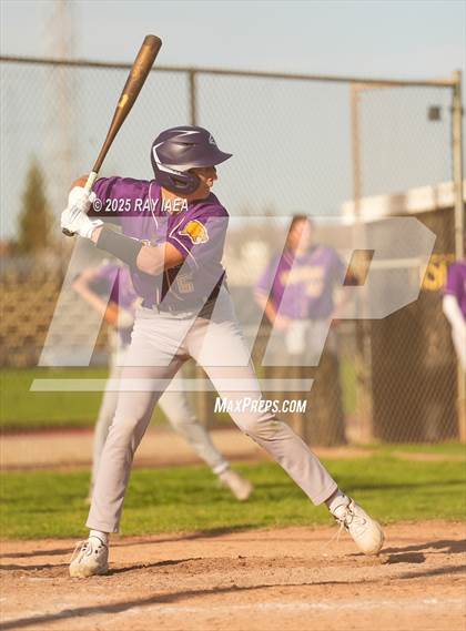 Thumbnail 3 in Escalon @ Hughson photogallery.