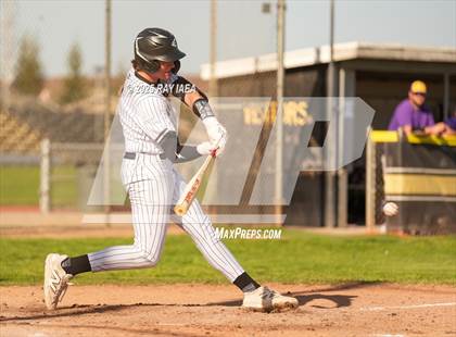 Thumbnail 2 in Escalon @ Hughson photogallery.