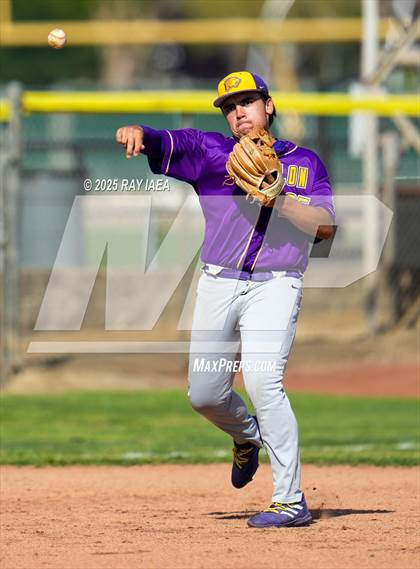 Thumbnail 2 in Escalon @ Hughson photogallery.