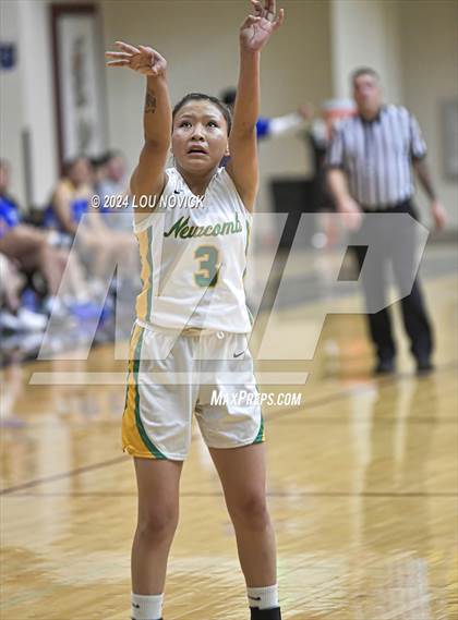Thumbnail 3 in Cuba @ Newcomb (Lady Braves Invitational at Santa Fe Indian School) photogallery.