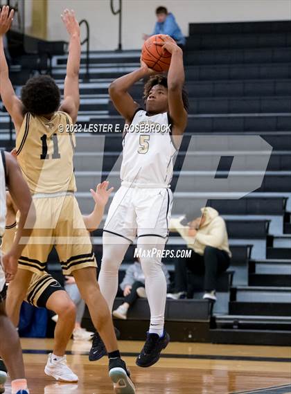 Thumbnail 2 in Johnson @ Seguin photogallery.