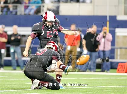 Thumbnail 3 in Waskom vs. Newton (UIL 3A Division 2 Final) photogallery.