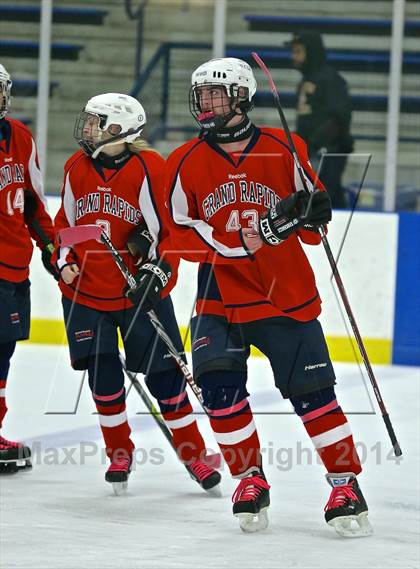 Thumbnail 1 in Union vs Jenison photogallery.