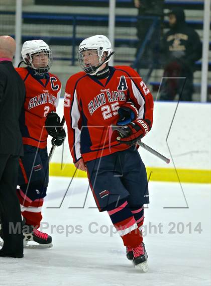 Thumbnail 2 in Union vs Jenison photogallery.