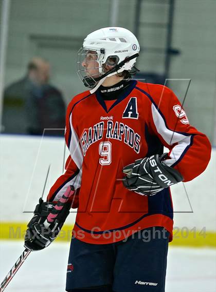Thumbnail 1 in Union vs Jenison photogallery.
