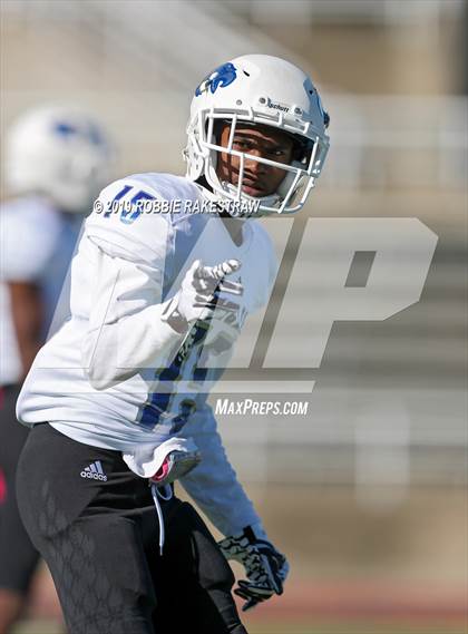 Thumbnail 3 in Wilmer-Hutchins @ Ranchview photogallery.