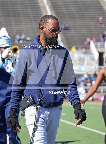 Thumbnail 1 in Wilmer-Hutchins @ Ranchview photogallery.