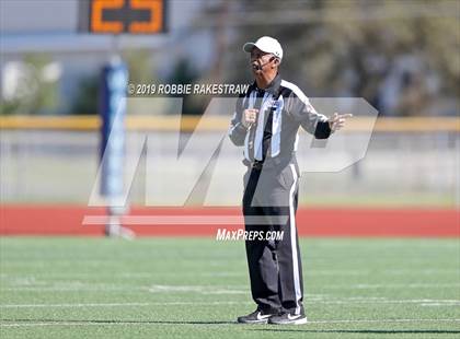 Thumbnail 3 in Wilmer-Hutchins @ Ranchview photogallery.