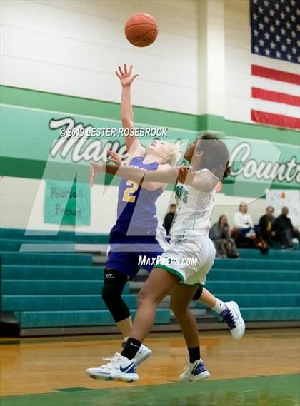 Thumbnail 3 in Carrizo Springs vs Pearsall (Maverick Classic) photogallery.