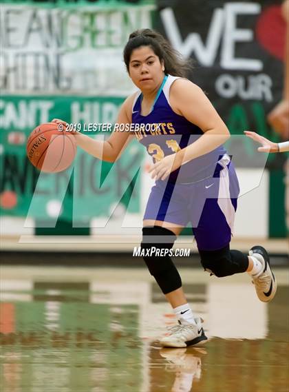 Thumbnail 1 in Carrizo Springs vs Pearsall (Maverick Classic) photogallery.