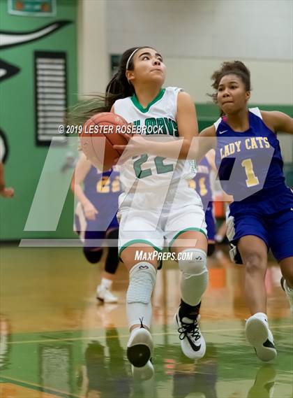 Thumbnail 1 in Carrizo Springs vs Pearsall (Maverick Classic) photogallery.