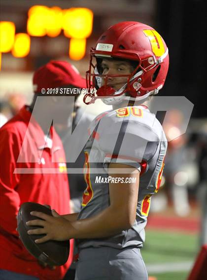 Thumbnail 3 in Carlsbad vs. Cathedral Catholic (CIF SDS Open Division Semifinal) photogallery.