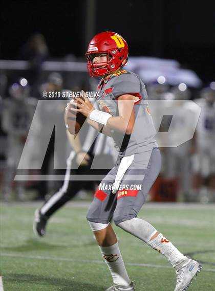 Thumbnail 2 in Carlsbad vs. Cathedral Catholic (CIF SDS Open Division Semifinal) photogallery.