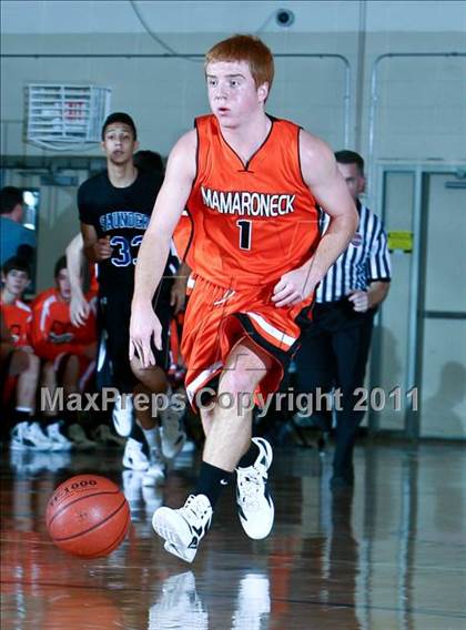Thumbnail 3 in Mamaroneck vs. Saunders (Harry Jefferson Holiday Showcase) photogallery.