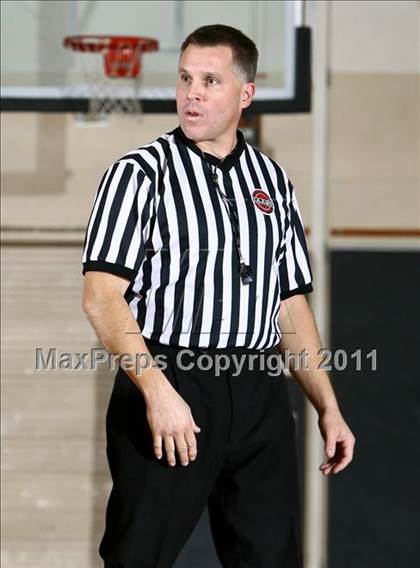 Thumbnail 1 in Mamaroneck vs. Saunders (Harry Jefferson Holiday Showcase) photogallery.