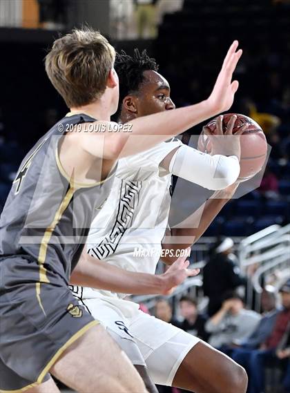 Thumbnail 1 in Sierra Canyon @ Bishop Montgomery (CIF SS Open DIV Final) photogallery.