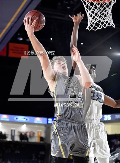 Thumbnail 3 in Sierra Canyon @ Bishop Montgomery (CIF SS Open DIV Final) photogallery.