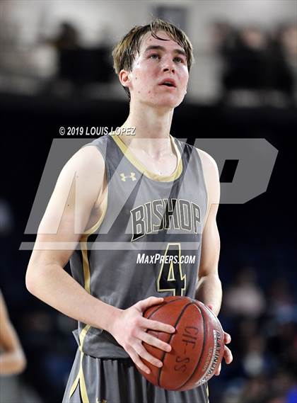 Thumbnail 3 in Sierra Canyon @ Bishop Montgomery (CIF SS Open DIV Final) photogallery.