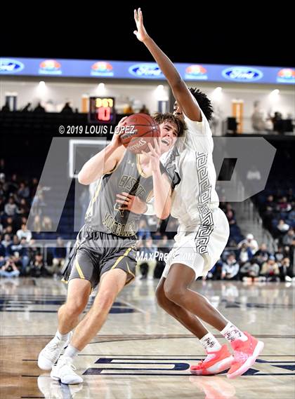 Thumbnail 3 in Sierra Canyon @ Bishop Montgomery (CIF SS Open DIV Final) photogallery.