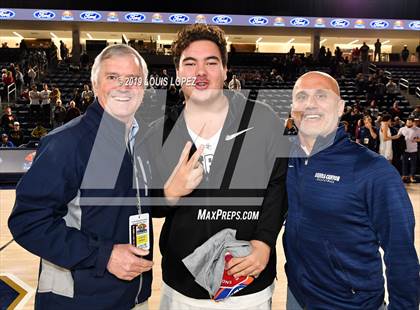 Thumbnail 2 in Sierra Canyon @ Bishop Montgomery (CIF SS Open DIV Final) photogallery.