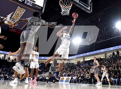Thumbnail 2 in Sierra Canyon @ Bishop Montgomery (CIF SS Open DIV Final) photogallery.
