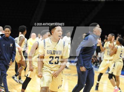 Thumbnail 2 in Baldwin vs. Uniondale (Section VIII Class AA Championship) photogallery.
